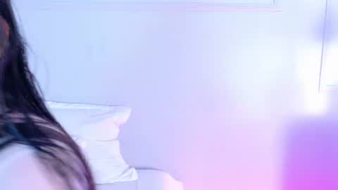 Snapshot of violetbloomm chatting on 28, 6, 2026 Violet online show from 28, 6, 2026