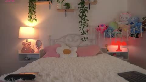 Snapshot of violeth___ chatting on 3, 7, 2026 violeth___ online show from 3, 7, 2026