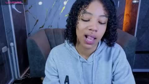 violeth_b online show from 25, 2, 2026