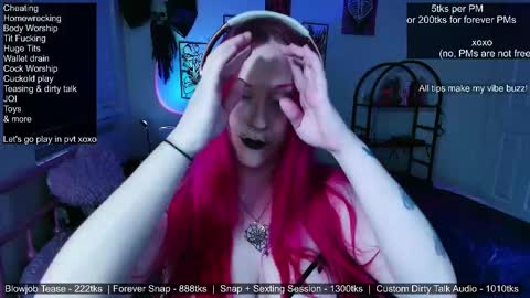 Violet October online show from 30, 10, 2025