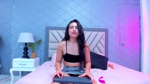 Snapshot of violetrousse chatting on 10, 2, 2025 Violet Rousse online show from 10, 2, 2025