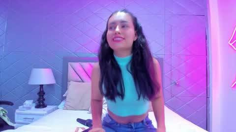 Snapshot of violetrousse chatting on 12, 10, 2025 Violet Rousse online show from 12, 10, 2025