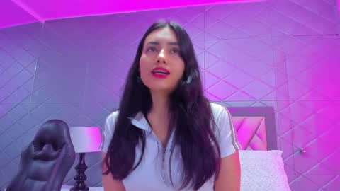 Snapshot of violetrousse chatting on 16, 10, 2025 Violet Rousse online show from 16, 10, 2025