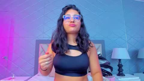 Snapshot of violetrousse chatting on 20, 2, 2026 Violet Rousse online show from 20, 2, 2026