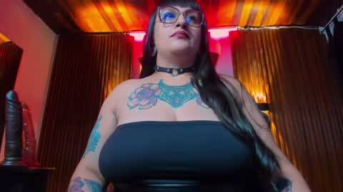 violett_8 online show from 26, 7, 2026