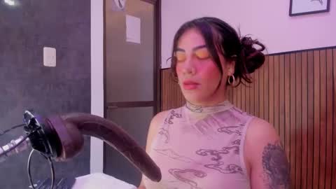 Violett online show from 12, 2, 2026