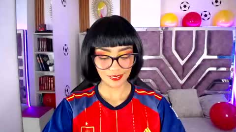 Violet online show from 12, 6, 2026