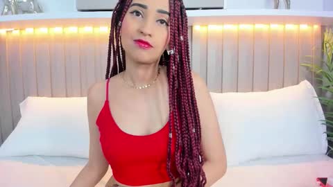 Snapshot of violett_rabbit_ chatting on 14, 10, 2025 Violett online show from 14, 10, 2025