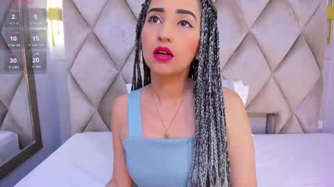 Snapshot of violett_rabbit_ chatting on 21, 11, 2025 Violett online show from 21, 11, 2025