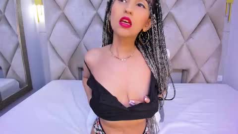 Snapshot of violett_rabbit_ chatting on 16, 1, 2026 Violett online show from 16, 1, 2026