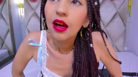 Snapshot of violett_rabbit_ chatting on 14, 2, 2026 Violett online show from 14, 2, 2026