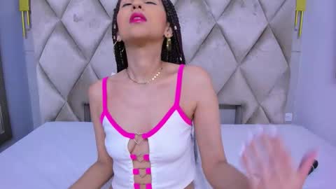 Snapshot of violett_rabbit_ chatting on 26, 2, 2026 Violett online show from 26, 2, 2026