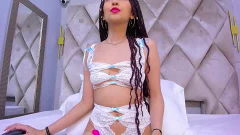 Snapshot of violett_rabbit_ chatting on 27, 2, 2026 Violett online show from 27, 2, 2026