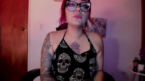 violett_sykes online show from 4, 4, 2026