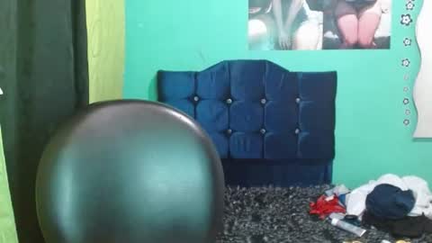 violetta_dreams online show from 13, 6, 2026