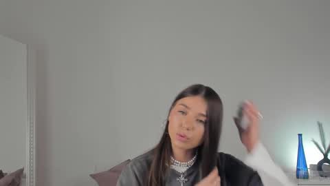 violetta_finch online show from 10, 2, 2025