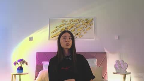 Snapshot of violetta_finch chatting on 11, 6, 2026 violetta_finch online show from 11, 6, 2026