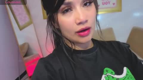 Violetta  online show from 19, 4, 2026