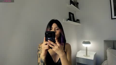 Snapshot of violetta_nur chatting on 26, 6, 2026 Violetta nur online show from 26, 6, 2026