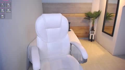 Snapshot of violetta_rainbow chatting on 7, 2, 2025 Violetta online show from 7, 2, 2025