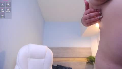 Snapshot of violetta_rainbow chatting on 21, 2, 2025 Violetta online show from 21, 2, 2025