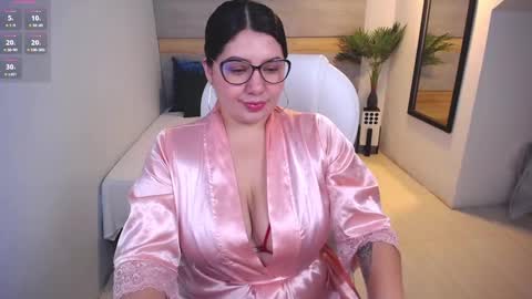 Snapshot of violetta_rainbow chatting on 22, 2, 2025 Violetta online show from 22, 2, 2025