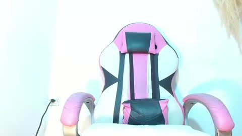 Princess Violet Valerious Follow me IGX violetvalerious online show from 10, 2, 2025