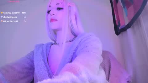 Violett online show from 8, 1, 2025