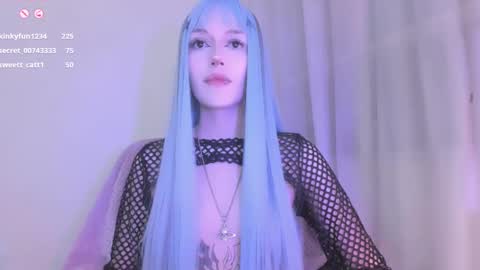 Violett online show from 6, 3, 2025