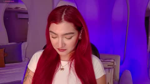 Violett Castel online show from 15, 11, 2025