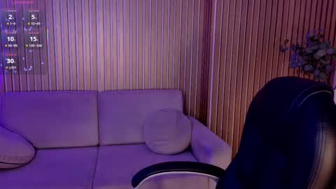 Violett Castel online show from 19, 2, 2026