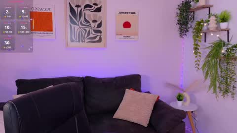 Violett Castel online show from 20, 4, 2026