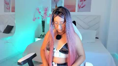Violette online show from 9, 7, 2026