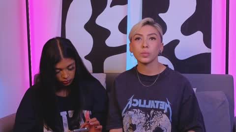 Violet online show from 24, 1, 2025