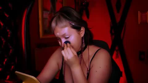 Violett online show from 27, 7, 2026
