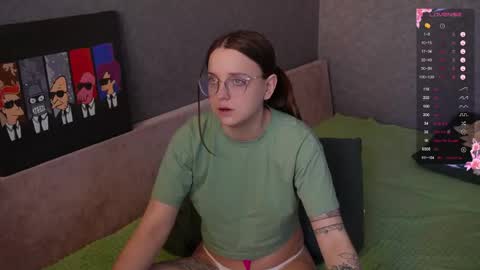 Violet online show from 6, 4, 2026