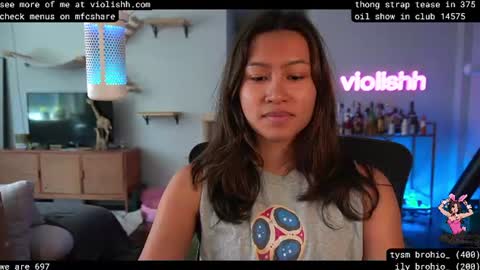 follow me on twitter violishh and ig violishh  online show from 23, 6, 2026