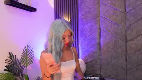 Snapshot of viollettebylyly chatting on 11, 6, 2026 viollettebylyly online show from 11, 6, 2026
