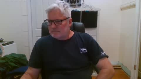 viper654321 online show from 15, 2, 2025