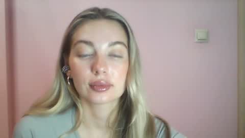 emma online show from 28, 7, 2026