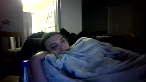 Snapshot of virgorian_enigma chatting on 17, 12, 2025 priscilla online show from 17, 12, 2025