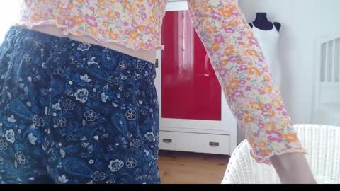 Snapshot of visceratio chatting on 9, 3, 2025 Visceratio online show from 9, 3, 2025