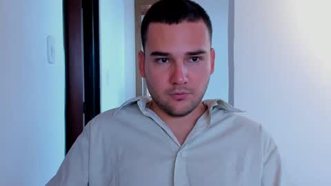 Vito Ferrer online show from 25, 2, 2025