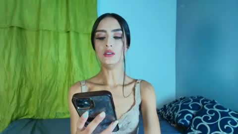 vitoriia_ online show from 18, 6, 2026