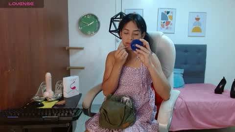 VITTORIA  online show from 11, 1, 2025