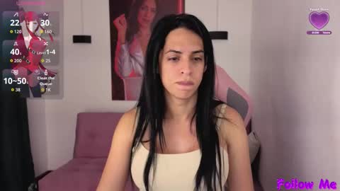 VITTORIA  online show from 7, 10, 2025