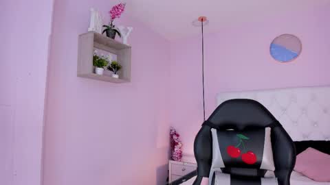 Vivi online show from 9, 11, 2025