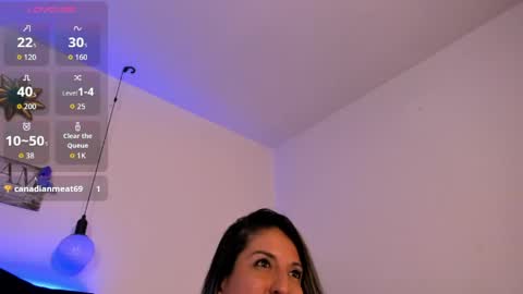 Snapshot of vivi_stars chatting on 8, 6, 2026 vivi_stars online show from 8, 6, 2026