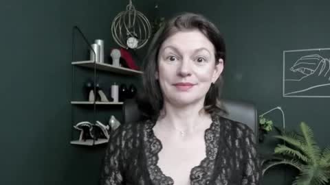 Snapshot of vivian_dream chatting on 23, 4, 2026 Vivian online show from 23, 4, 2026