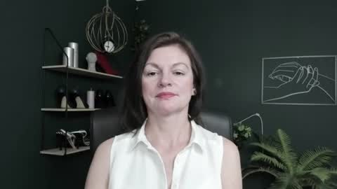 Vivian online show from 25, 6, 2026